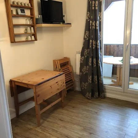 Appartamento Aux Pieds Des Pistes Du Seignus Calme Et