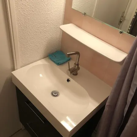 Aux Pieds Des Pistes Du Seignus Calme Et